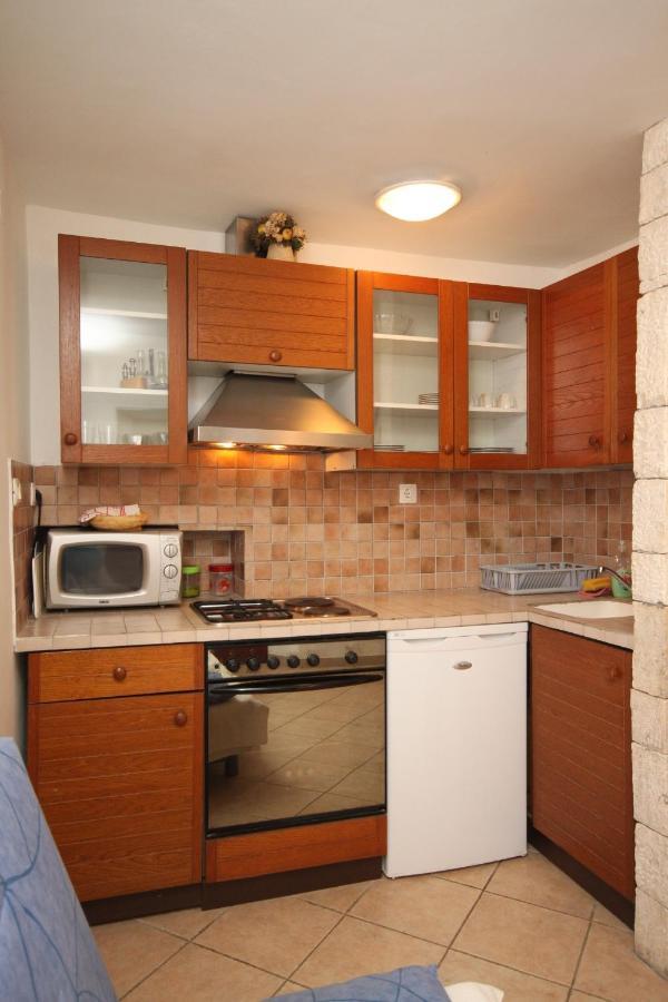 Apartments With Wifi Basanija, Umag - 7148 萨武德里亚 外观 照片